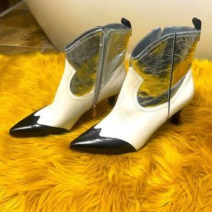 Never worn Vince Camuto multi color bootie size 10